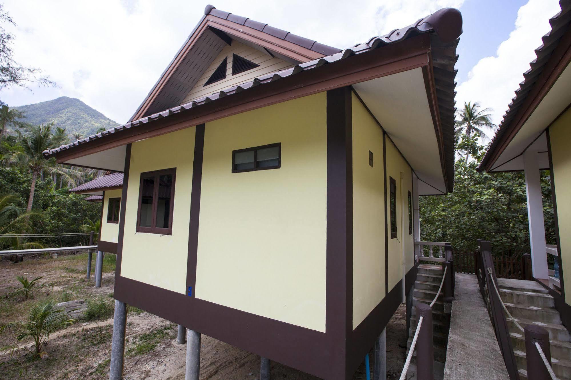 Hin Bhai Resort Chaloklum Exterior foto